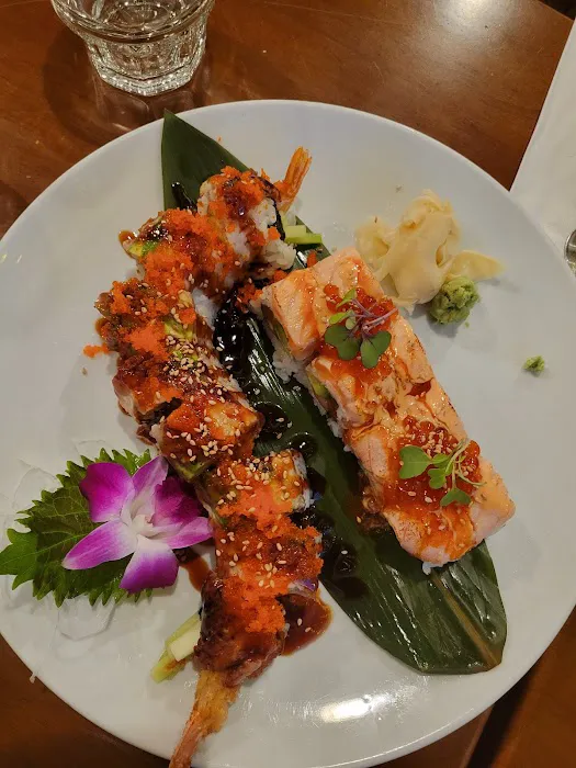 BLUEFIN SUSHI & THAI Picture 5
