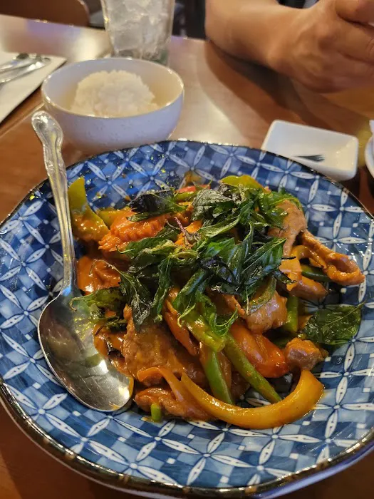 BLUEFIN SUSHI & THAI Picture 7