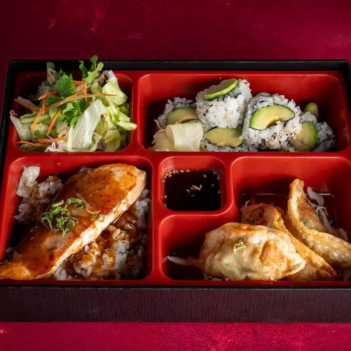 ​KYU2 Sushi Picture 10