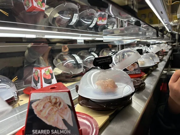 Kura Revolving Sushi Bar Picture 5