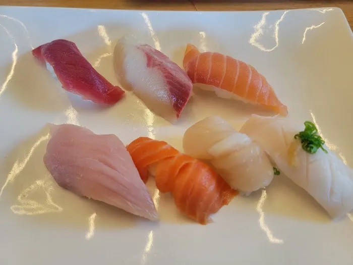 Kiku Sushi Picture 2