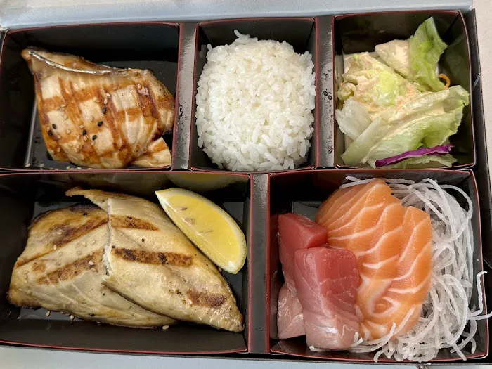 Asaka Sushi & Bar Picture 1