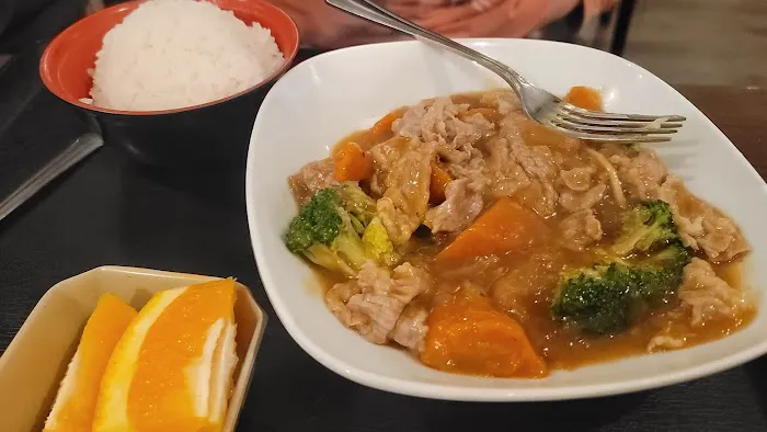 Tokyo Feng Ramen & Sushi Picture 7