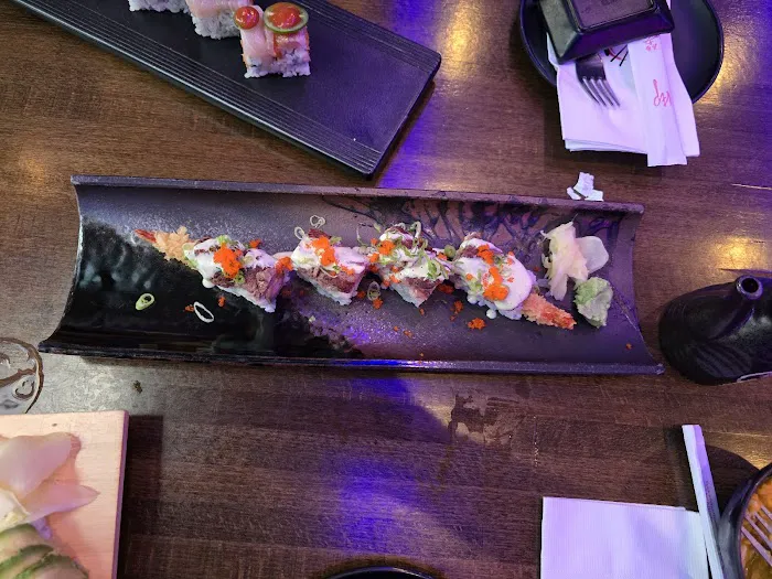 Nova II Sushi Bar & Asian Bistro Picture 2