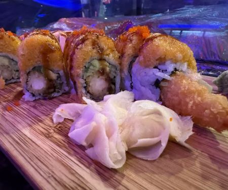 Nova II Sushi Bar & Asian Bistro