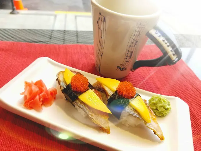 Osaka Sushi & Fresh Fruit Smoothies Picture 7