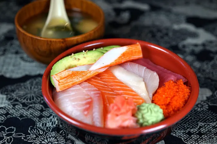 Osaka Sushi & Fresh Fruit Smoothies Picture 2
