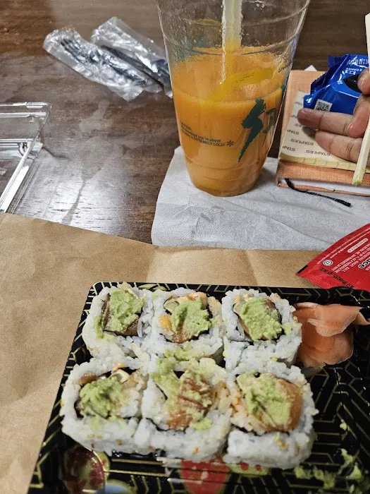 Osaka Sushi & Fresh Fruit Smoothies Picture 9