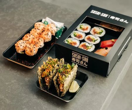 Sushi San Willis Tower