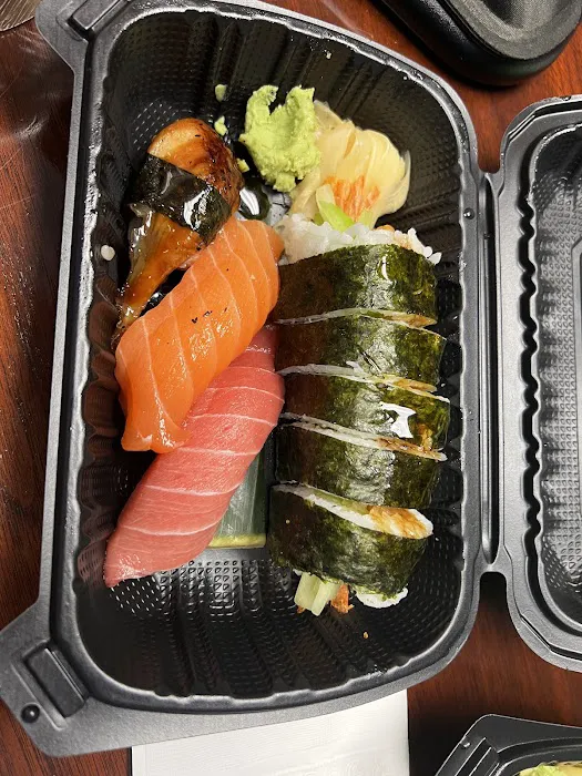 mora sushi Picture 2