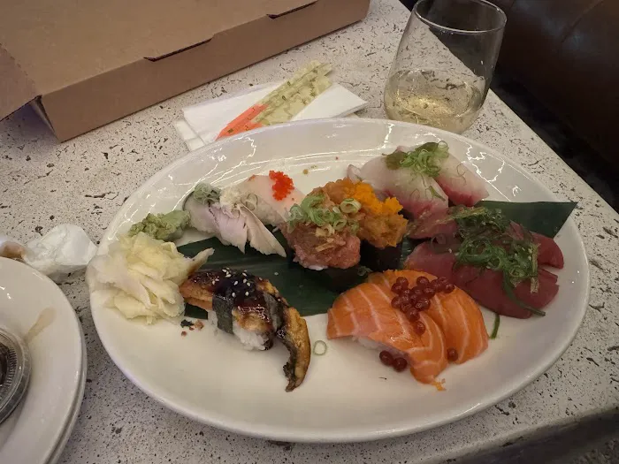 mora sushi Picture 8