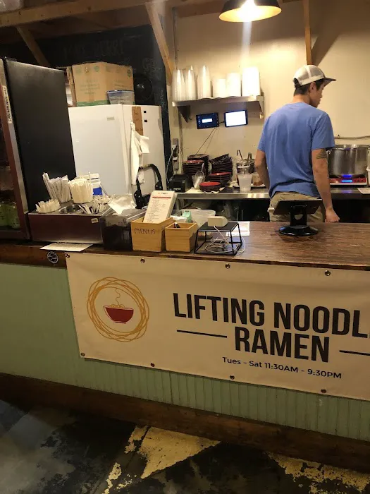 Lifting Noodles Ramen Picture 4
