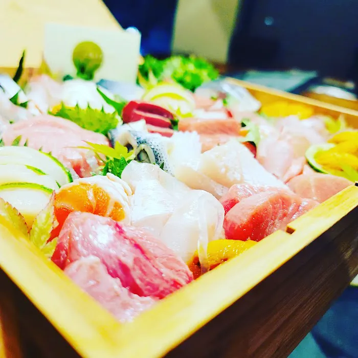 Chirori - Omakase & Sushi Picture 4