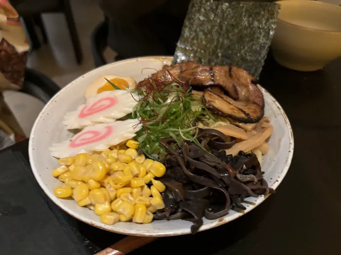 MIKAMI IZAKAYA & RAMEN Picture 6