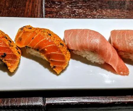 Tanoshii Sushi West Loop