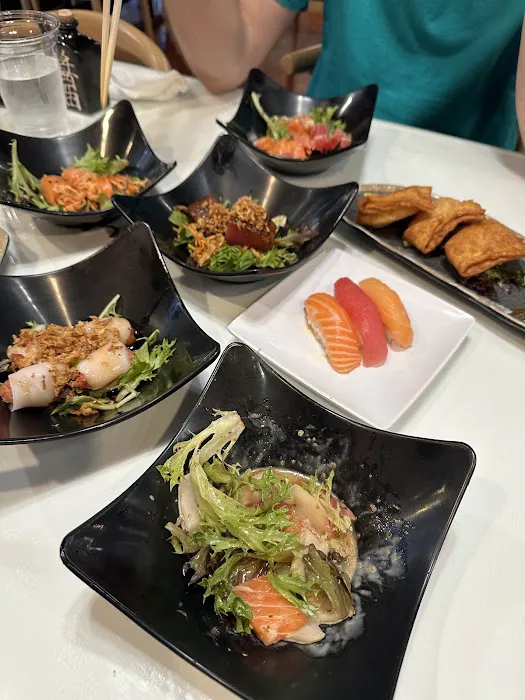 Mira Sushi Picture 5