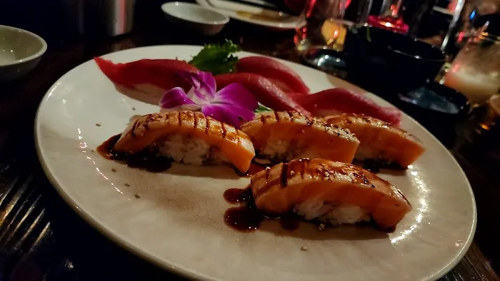 Niu Japanese Fusion Lounge Picture 1