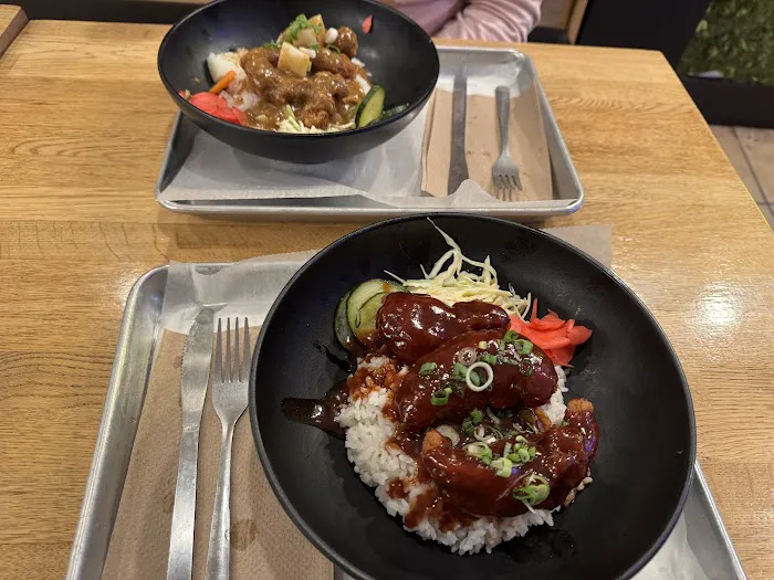 Tenya Japanese Eatery Picture 8