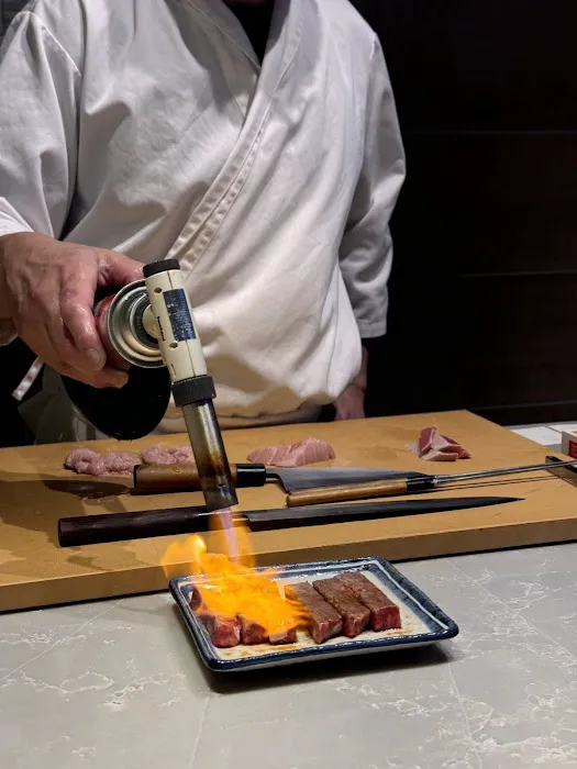 Circle Sushi H Picture 5