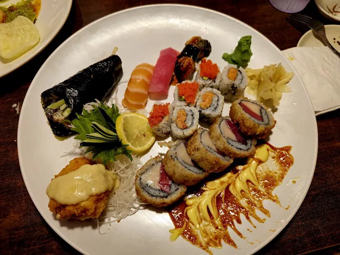 Ru Sans Sushi and Seafood Picture 7