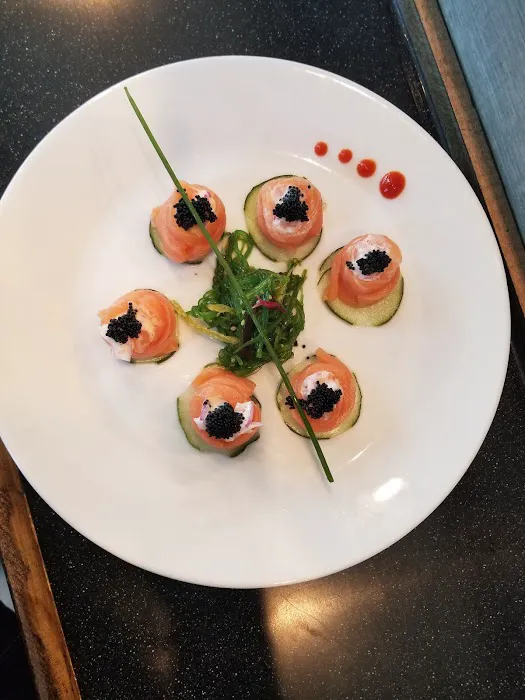 Yuzu Sushi Picture 10