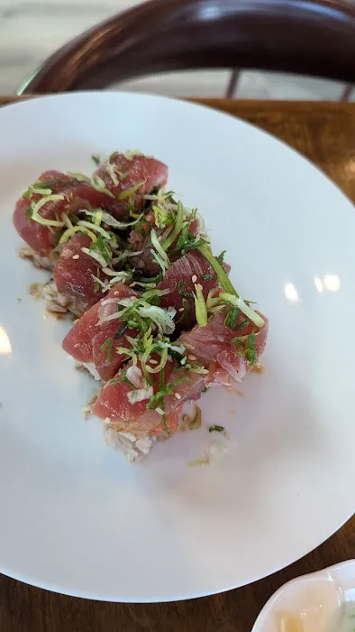 Yuzu Sushi Picture 1