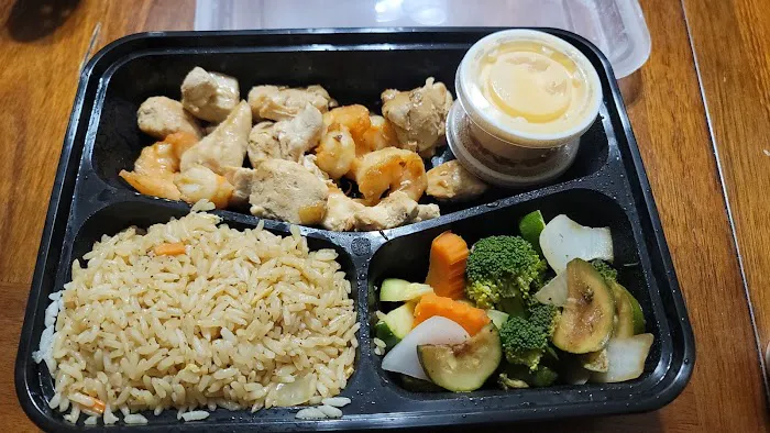Kochi Sushi & Hibachi Picture 5