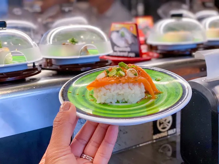 Kura Revolving Sushi Bar Picture 6