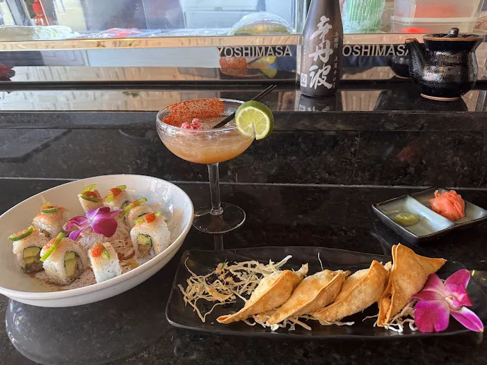 Tsukiji Sushi Sake Bar Picture 7