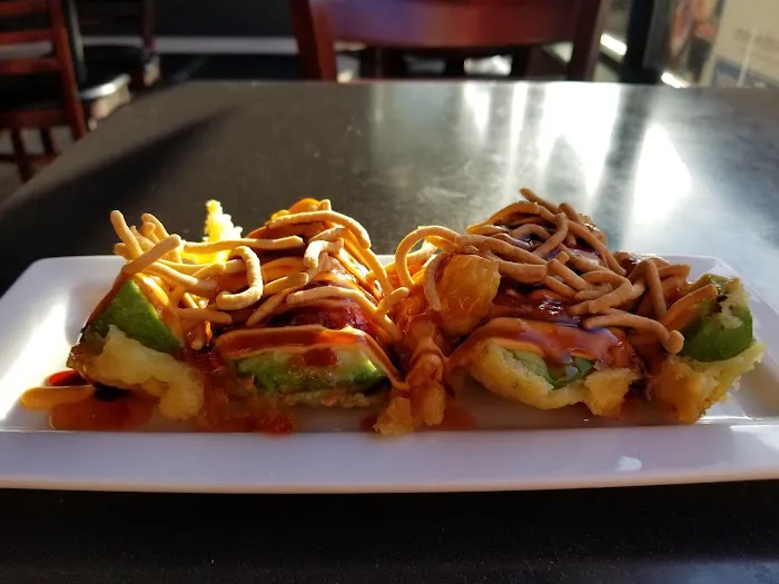 SUSHI BURRITO Picture 10