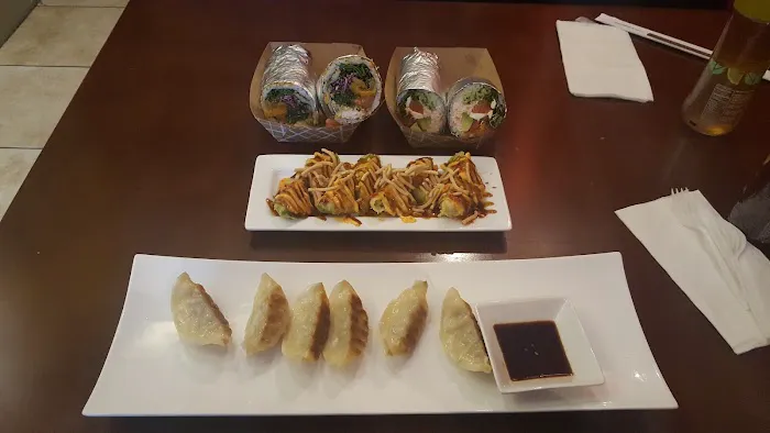 SUSHI BURRITO Picture 7