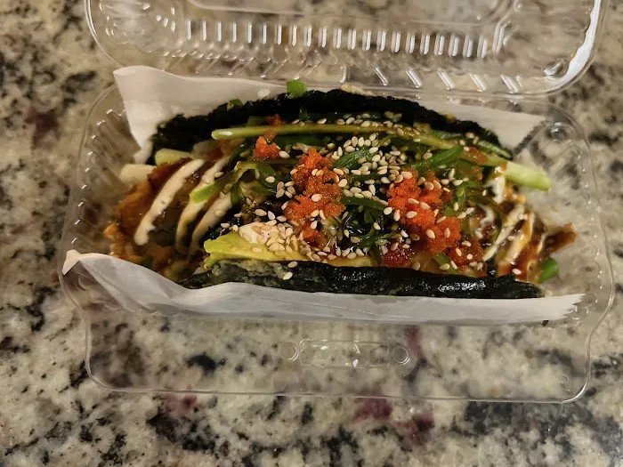ALOHA POKE & RAMEN Picture 3