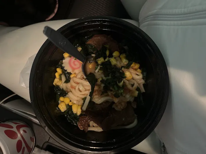 ALOHA POKE & RAMEN Picture 5