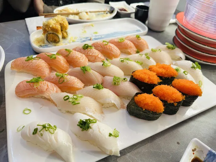 Sushi Taku Rotary STR Picture 6