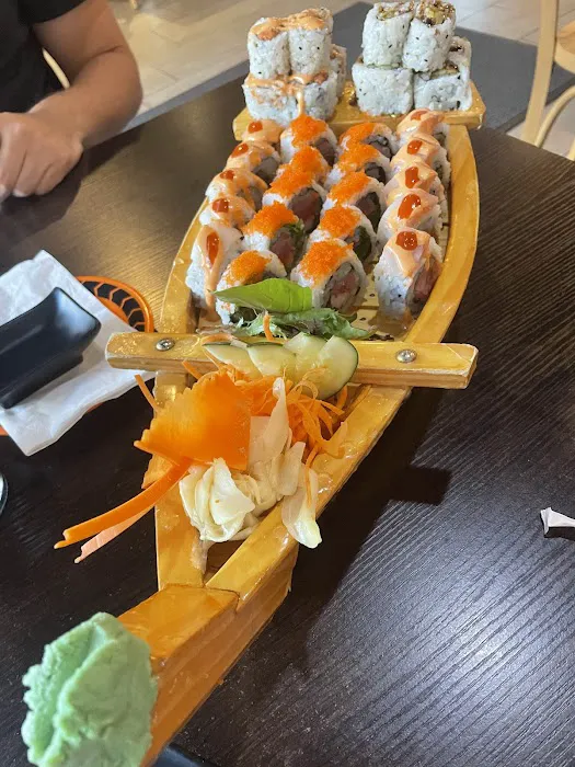Gorilla Sushi Wicker Park Picture 8
