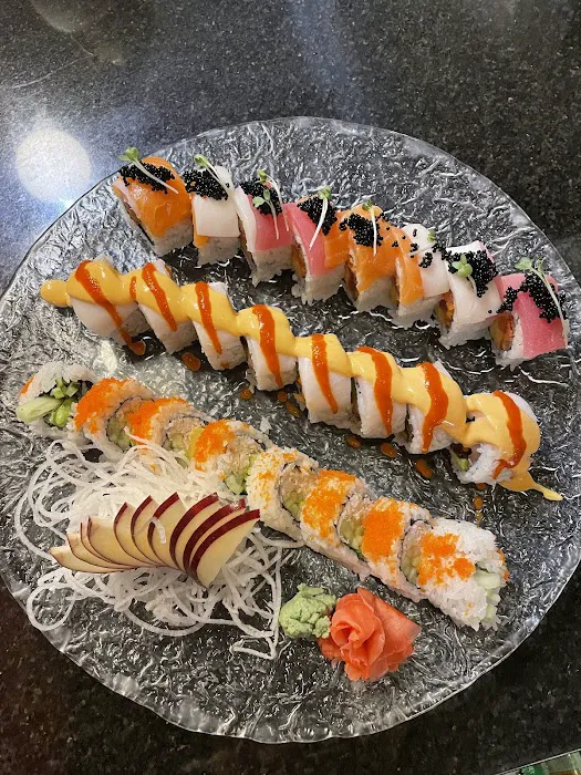 Nori Chicago | Neighborhood BYOB Sushi Bar and Restaurant | Bucktown Picture 3