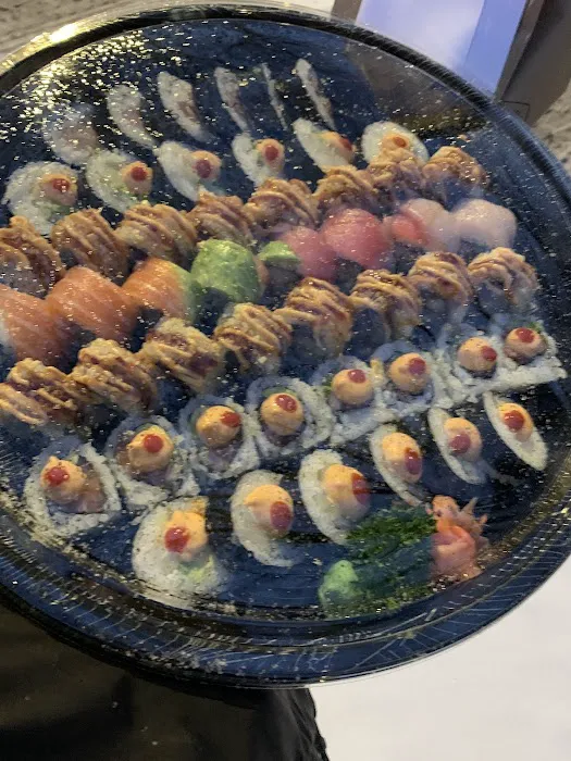 Uni Sushi Picture 2
