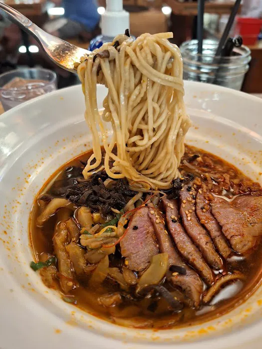 Strings Ramen Shop Lakeview Picture 4
