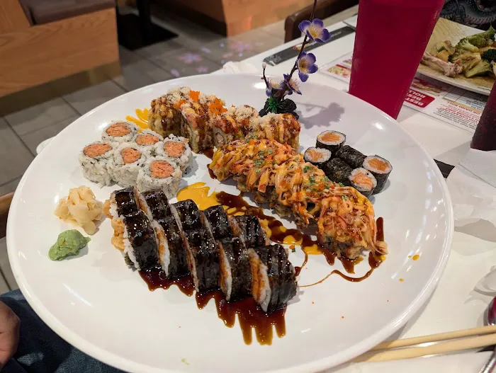 Sushi Kingdom Dunwoody Picture 5