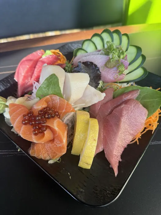 Budi’s Sushi Two-Go Picture 1