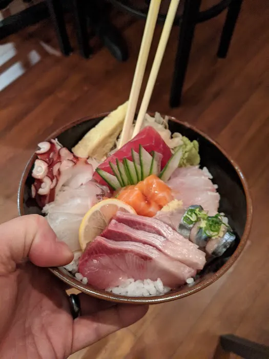 Sakura Japanese Sushi Bar Picture 3