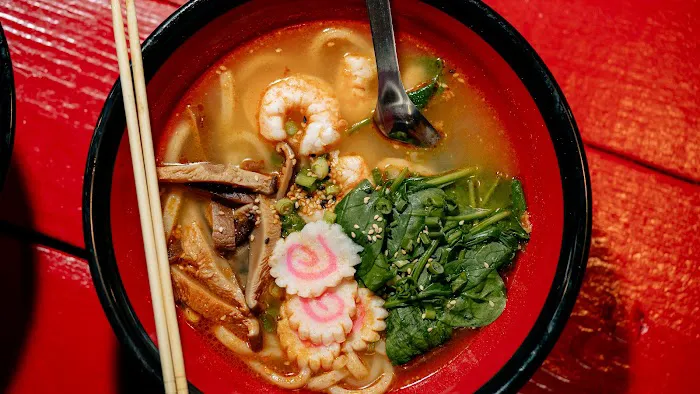 Lifting Noodles Ramen Picture 5