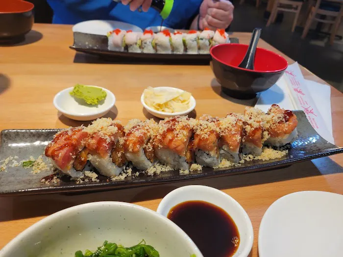 Sushi Village Picture 6