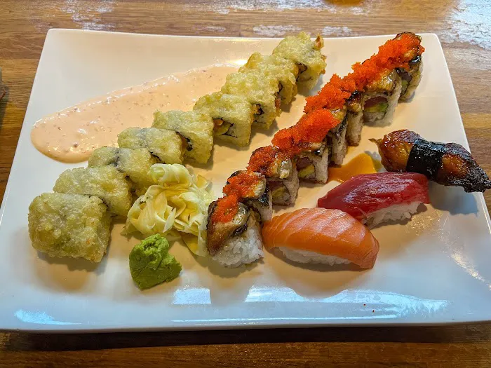 Kuroshio Sushi Bar and Grille at Cumberland Picture 2