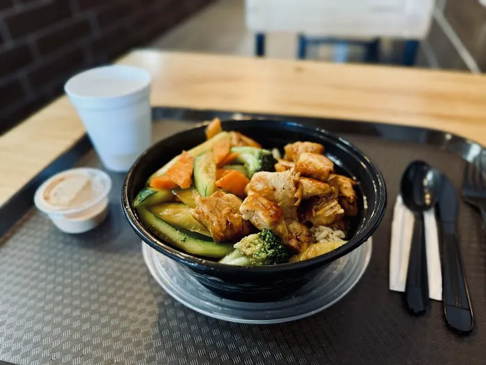 J ONE HIBACHI SUSHI Picture 1