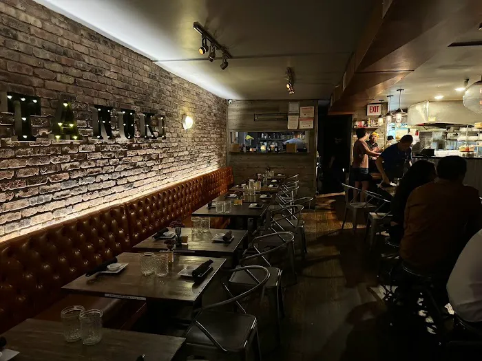 Tanuki Sushi & Grill Picture 3