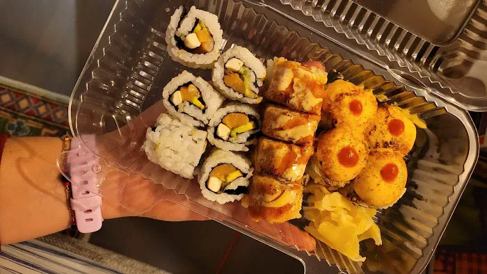 Gorilla Sushi Diversey Picture 6