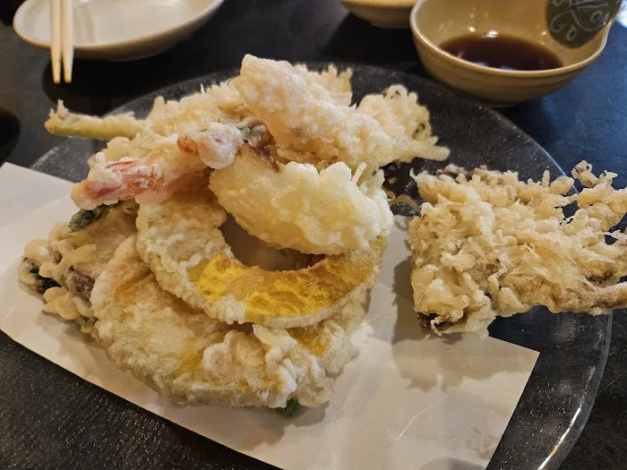 Circle Sushi Picture 8