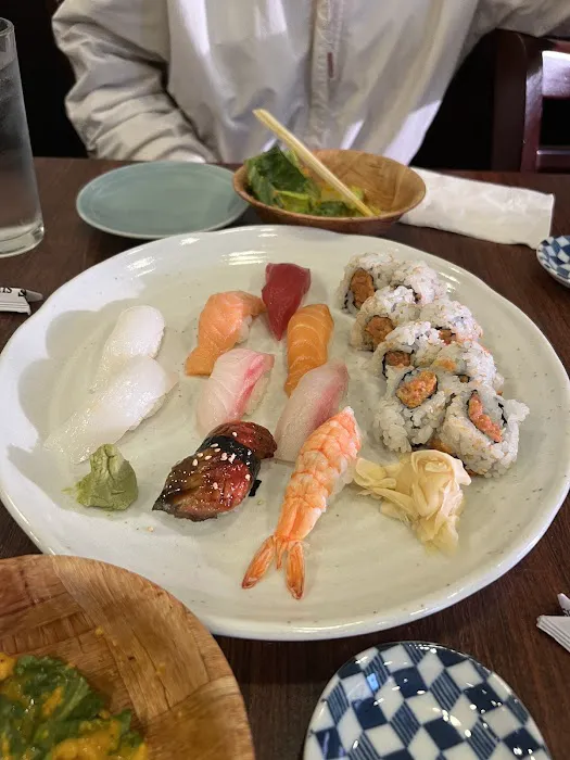 Ege Sushi & Japanese Cuisine Picture 5