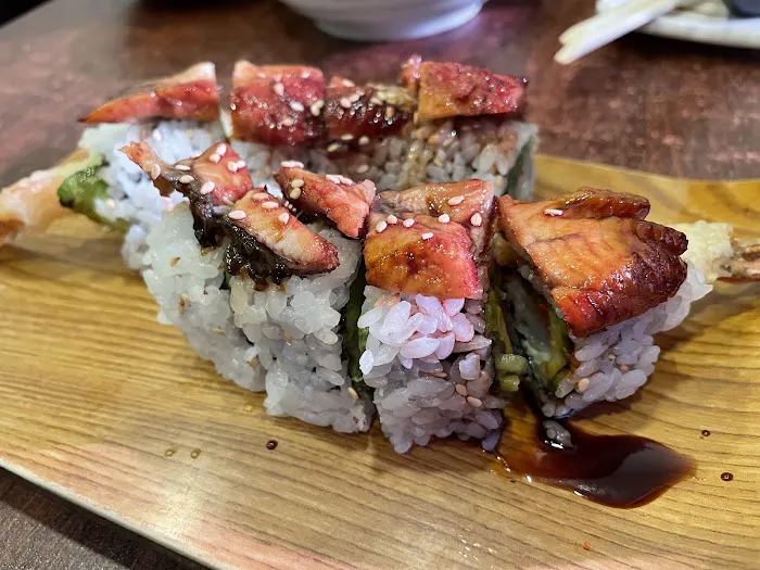 Ege Sushi & Japanese Cuisine Picture 4